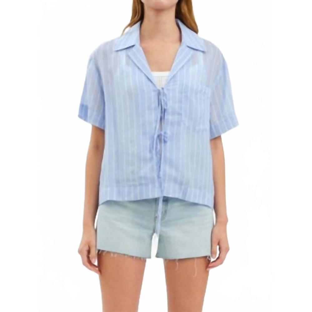 NEW DAZE buttercup top in blue